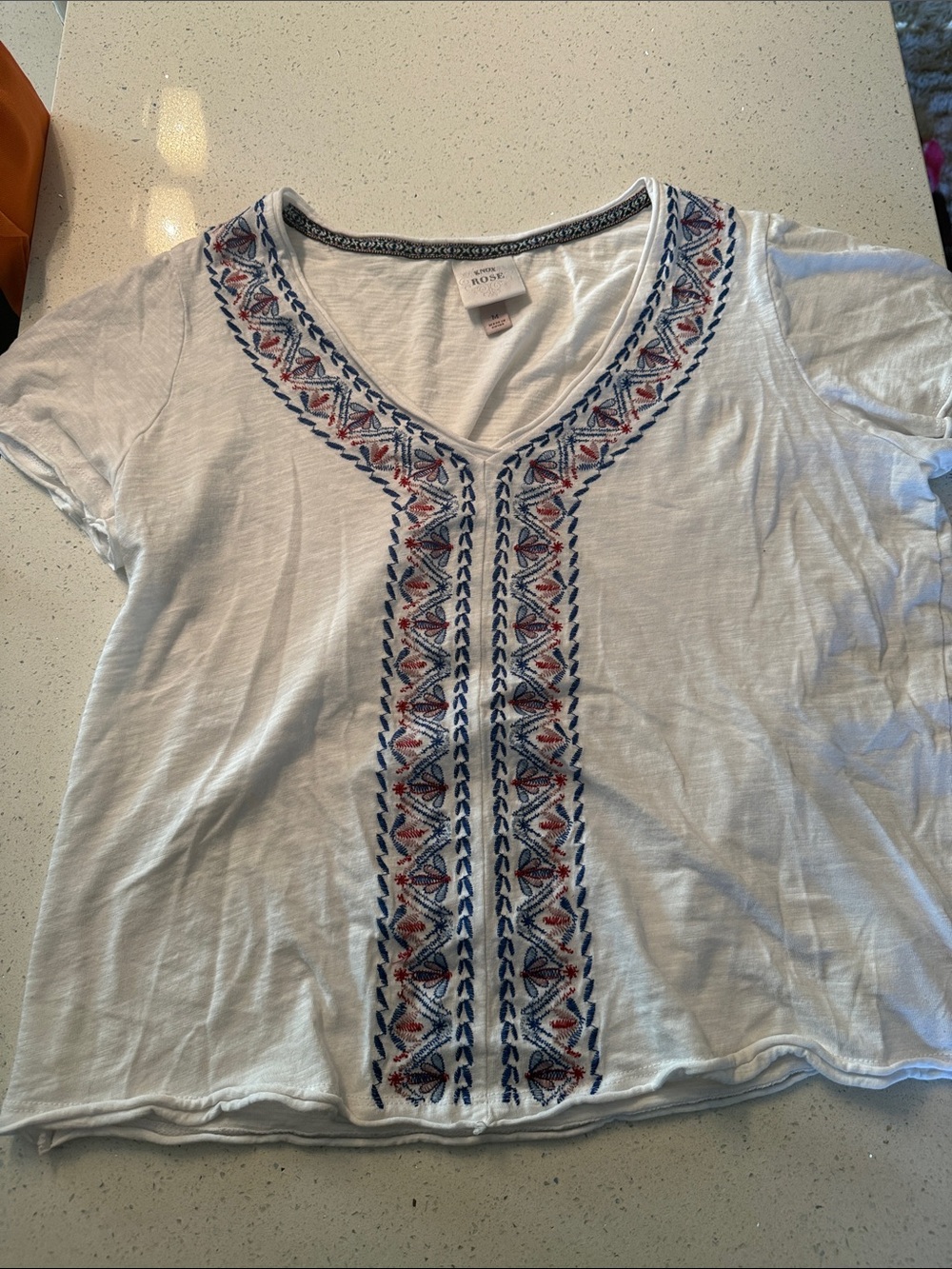Knox Rose White V-Neck Short Sleeve Tee with Blue and Red Embroidery
